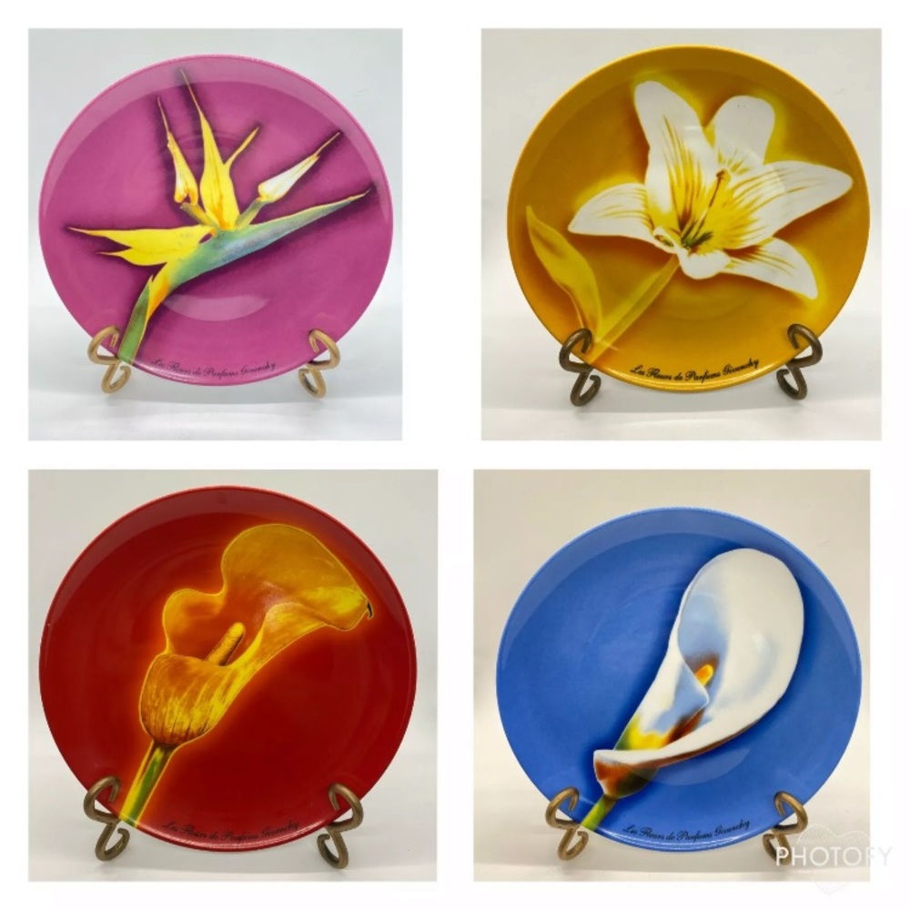 Givenchy Plates